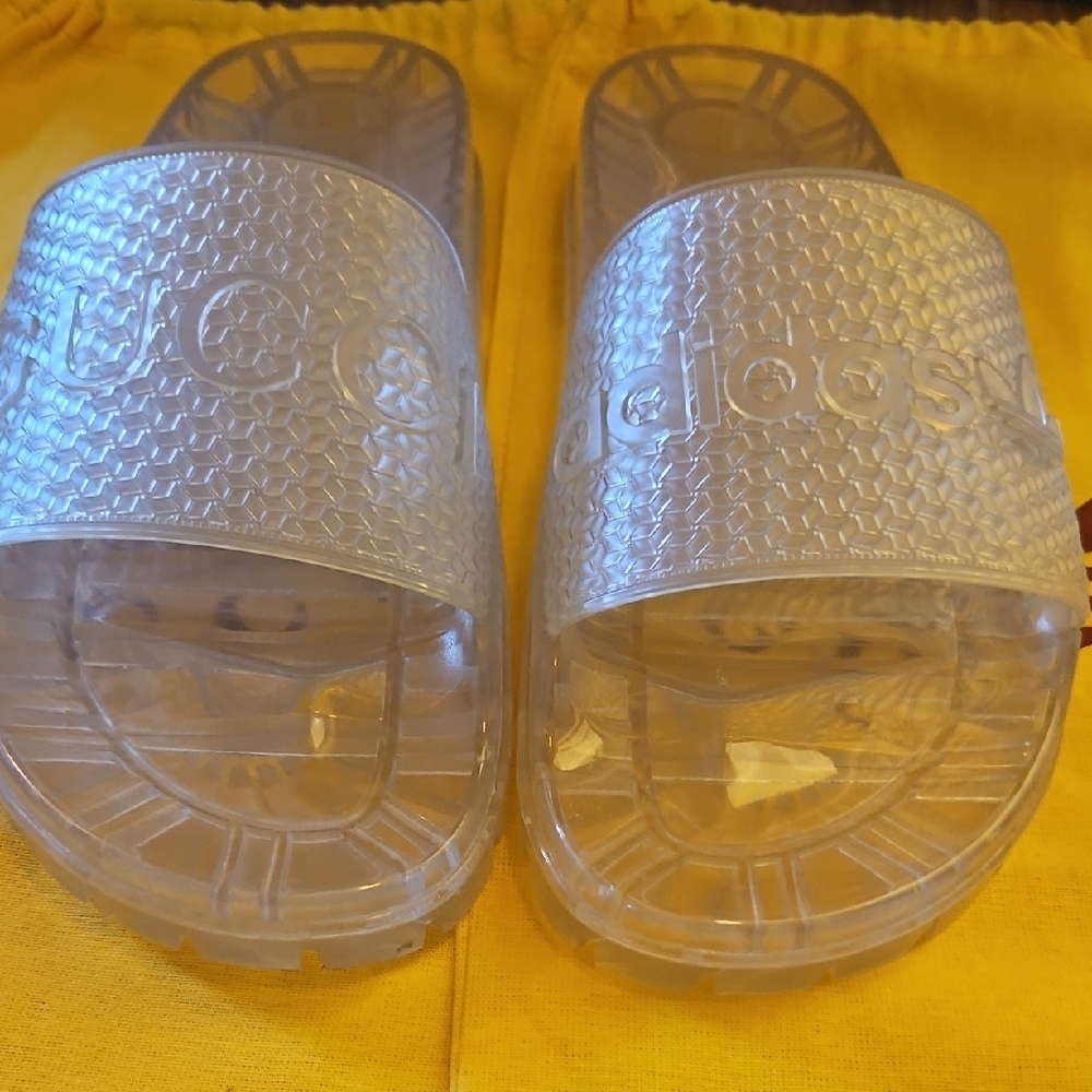 Very RARE, Gucci Transparent Slide Sandals - Picture 4 of 12
